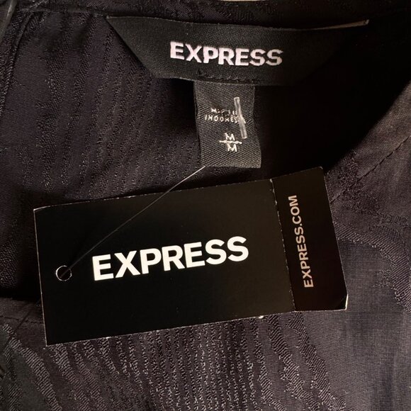 Express Black Textured Long Sleeve Top M Ruched Front Detail Keyhole Neck $60 - Picture 13 of 13